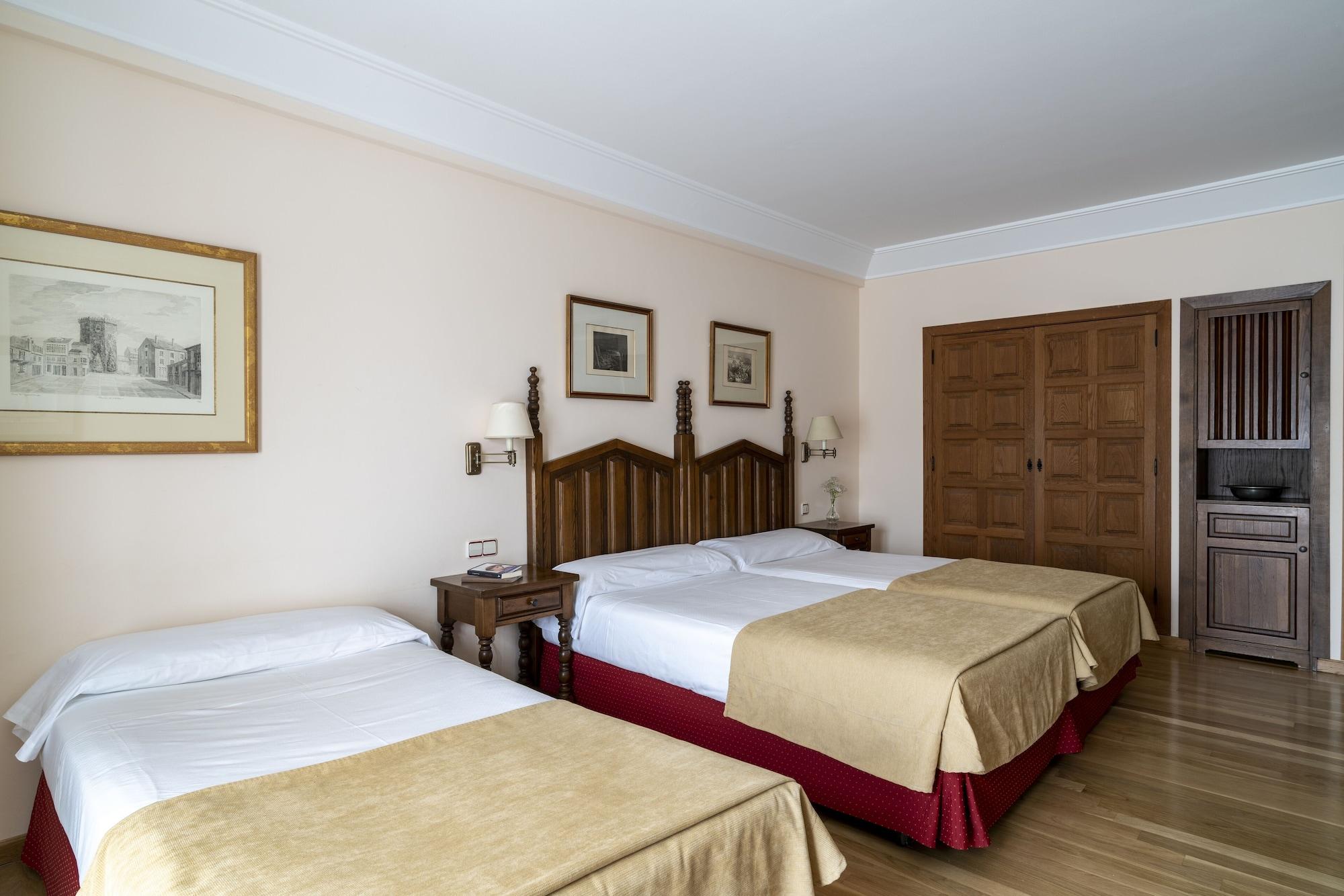 Parador De Vilalba Eksteriør bilde
