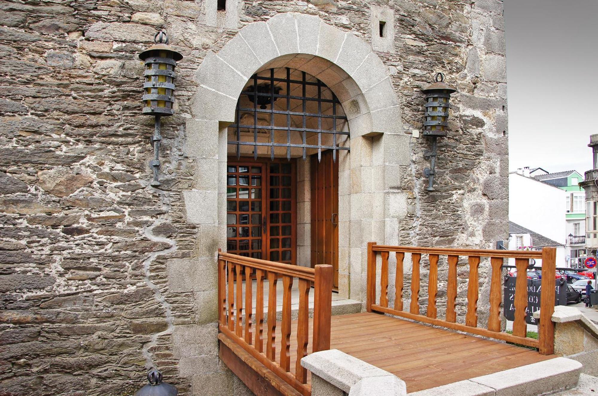 Parador De Vilalba Eksteriør bilde