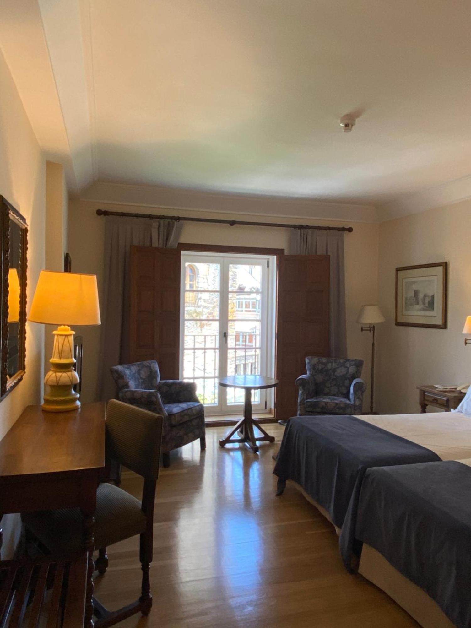 Parador De Vilalba Eksteriør bilde