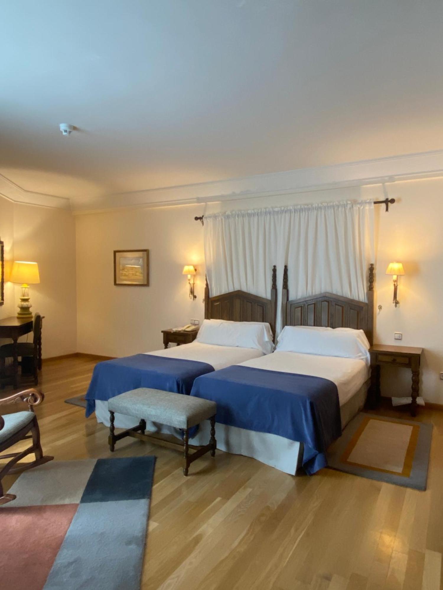 Parador De Vilalba Eksteriør bilde