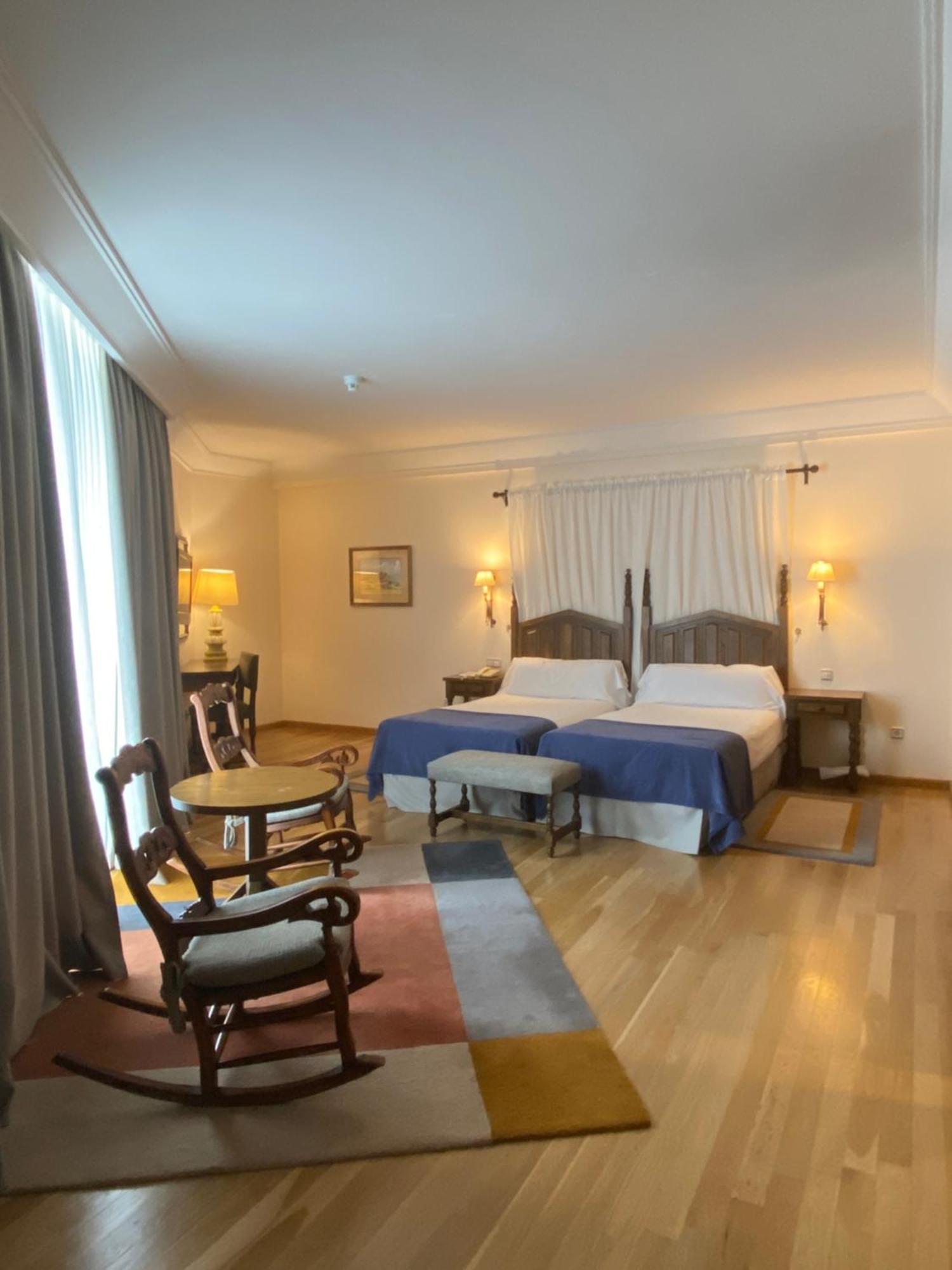 Parador De Vilalba Eksteriør bilde